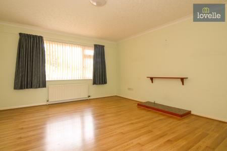 2 bedroom Semi-detached bungalow for sale in Christopher Close, Louth, LN11