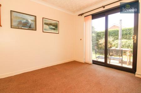 3 bedroom Detached bungalow for sale in Meadow Close, Grimoldby, LN11