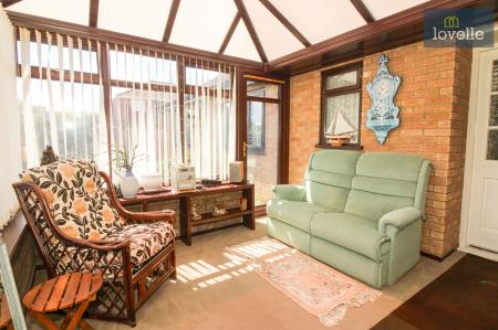 3 bedroom Detached bungalow for sale in Meadow Close, Grimoldby, LN11