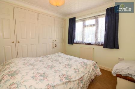 3 bedroom Detached bungalow for sale in Meadow Close, Grimoldby, LN11