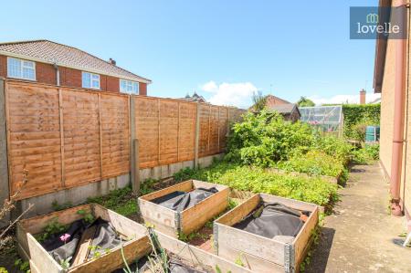3 bedroom Detached bungalow for sale in Meadow Close, Grimoldby, LN11