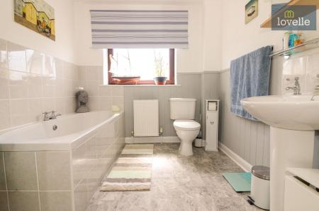 3 bedroom Detached house for sale in Northgate Lane, Grimoldby, LN11