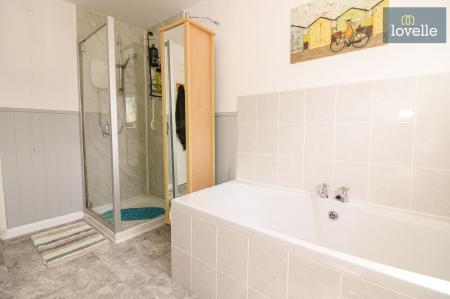 3 bedroom Detached house for sale in Northgate Lane, Grimoldby, LN11