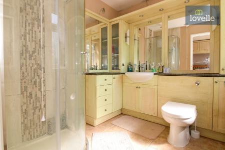 5 bedroom Detached house for sale in Charles Avenue, Louth, LN11