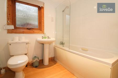 3 bedroom Log Cabin for sale in Kenwick, Louth, LN11