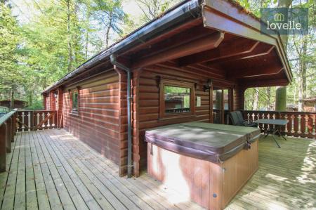 3 bedroom Log Cabin for sale in Kenwick, Louth, LN11
