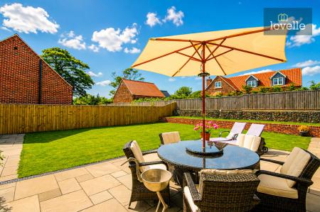 4 bedroom Detached house for sale in Roman Way, Louth, LN11