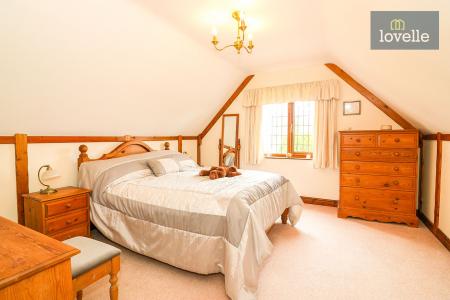 4 bedroom Detached house for sale in Top Road, Little Cawthorpe, LN11