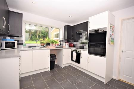 5 bedroom Detached house for sale in St. Marys Park, Louth, LN11