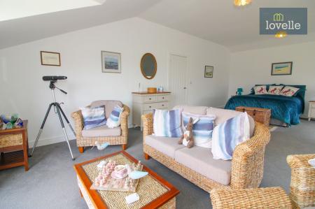 4 bedroom Detached house for sale in Middle Sykes Lane, Grimoldby, LN11