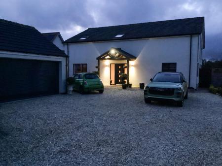 4 bedroom Detached house for sale in Middle Sykes Lane, Grimoldby, LN11