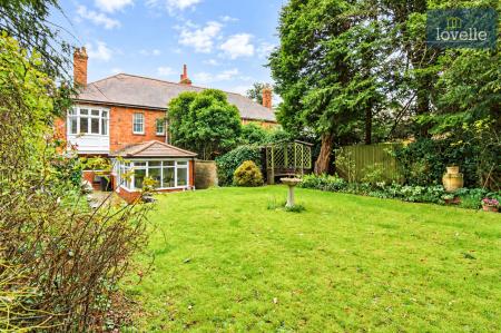 3 bedroom Semi-detached house for sale in St. Marys Lane, Louth, LN11