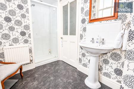 3 bedroom Semi-detached house for sale in St. Marys Lane, Louth, LN11