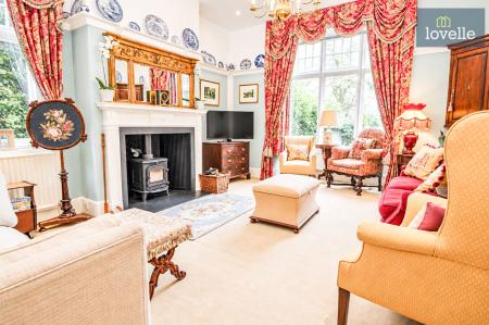 3 bedroom Semi-detached house for sale in St. Marys Lane, Louth, LN11