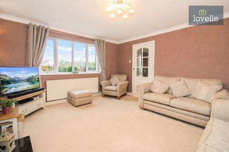 4 bedroom Detached house for sale in Conisholme Road, North Somercotes, LN11
