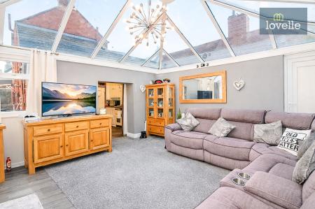 5 bedroom Semi-detached house for sale in Pump Lane, Saltfleet, LN11