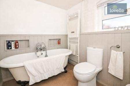 5 bedroom Semi-detached house for sale in Pump Lane, Saltfleet, LN11