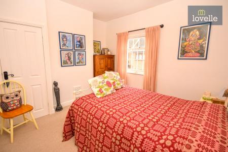 2 bedroom Terraced House for sale in Commercial Road, Louth, LN11