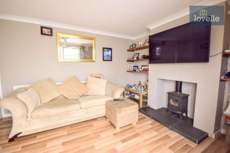 2 bedroom Semi-detached house for sale in Evison Way, North Somercotes, LN11