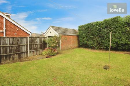 3 bedroom Bungalow for sale in High Street, Grainthorpe, LN11