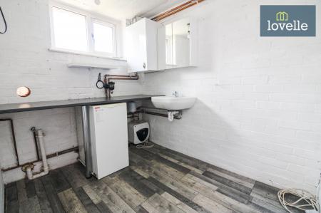 3 bedroom Semi-detached house for sale in East Row, South Somercotes, LN11