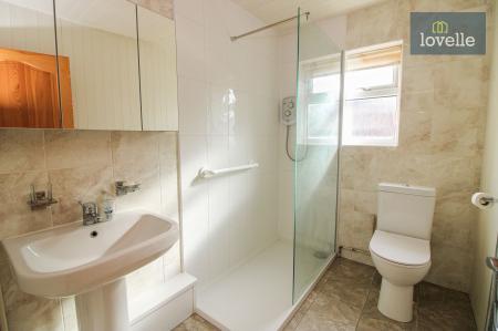 2 bedroom Semi-detached bungalow for sale in Jubilee Road, North Somercotes, LN11