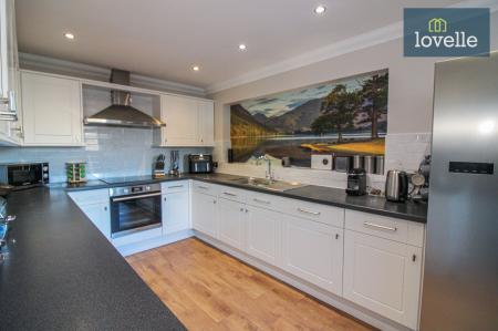5 bedroom Detached bungalow for sale in Cemetery Road, North Somercotes, LN11