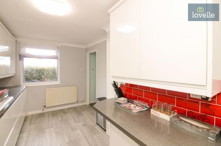 2 bedroom Detached bungalow for sale in Spinney Close, Grimoldby, LN11