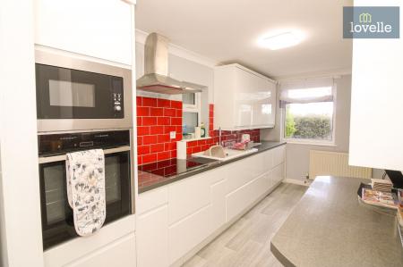 2 bedroom Detached bungalow for sale in Spinney Close, Grimoldby, LN11