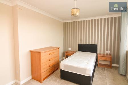 2 bedroom Detached bungalow for sale in Spinney Close, Grimoldby, LN11