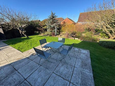2 bedroom Semi-detached bungalow for sale in Pump Lane, Saltfleet, LN11