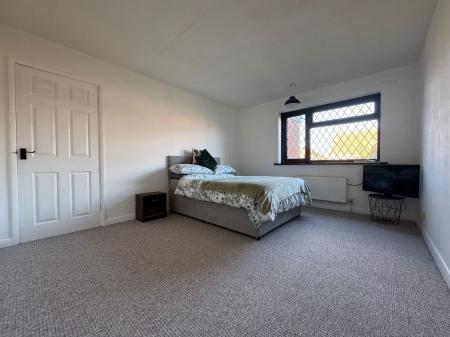 2 bedroom Semi-detached bungalow for sale in Pump Lane, Saltfleet, LN11