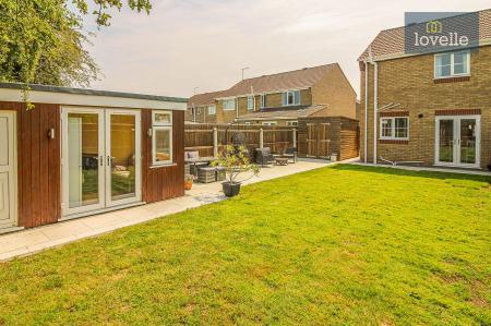 3 bedroom Semi-detached house for sale in Fulmar Drive, Louth, LN11