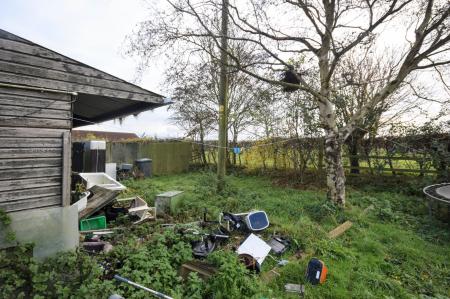 4 bedroom Detached bungalow for sale in Main Street, Gayton Le Marsh, LN13