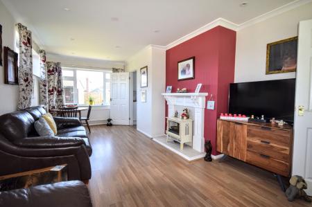 2 bedroom Semi-detached bungalow for sale in Vanessa Road, Louth, LN11