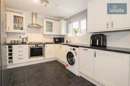 3 bedroom Semi-detached house for sale in Southfield Drive, Louth, LN11