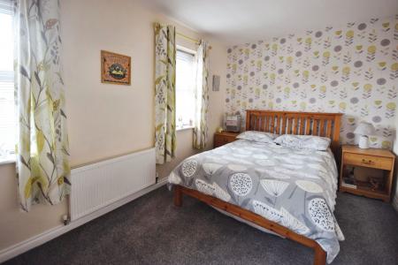 3 bedroom Terraced House for sale in Newbridge Hill, Louth, LN11