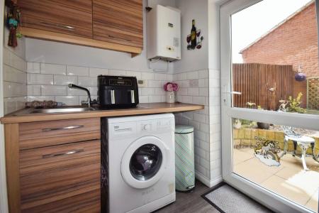 3 bedroom Terraced House for sale in Newbridge Hill, Louth, LN11
