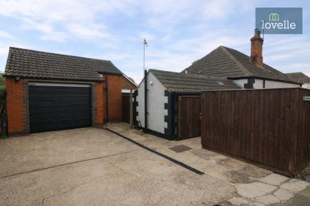 2 bedroom Detached bungalow for sale in Willerton Road, North Somercotes, LN11