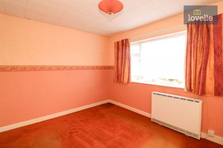 3 bedroom Detached bungalow for sale in Grosvenor Road, Louth, LN11