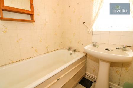 3 bedroom Detached bungalow for sale in Grosvenor Road, Louth, LN11