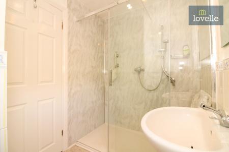 2 bedroom Detached bungalow for sale in Kestrel Drive, Louth, LN11