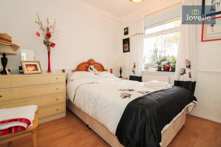 3 bedroom Detached bungalow for sale in Louth Road, South Somercotes, LN11