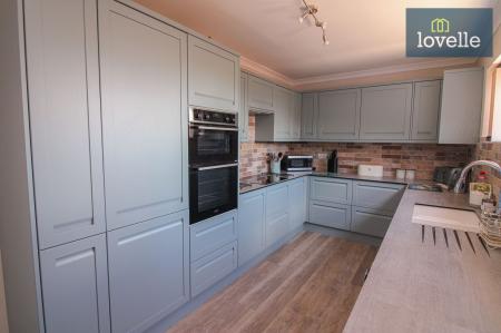 3 bedroom Semi-detached bungalow for sale in Mayfield Crescent, Louth, LN11