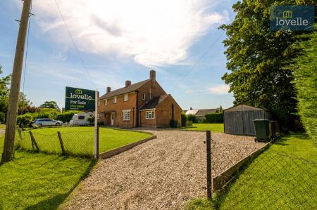 3 bedroom Semi-detached house for sale in Church Walk, South Cockerington, LN11