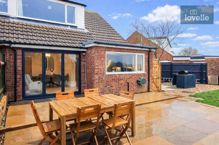3 bedroom Semi-detached house for sale in Laburnum Crescent, Louth, LN11