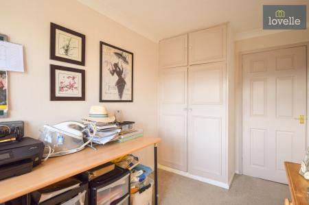 4 bedroom Detached house for sale in Andrews Close, Louth, LN11