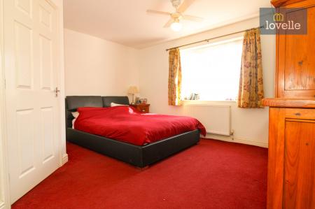 4 bedroom Semi-detached bungalow for sale in Conisholme Road, North Somercotes, LN11
