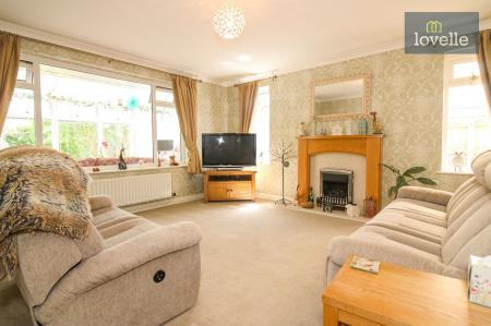 3 bedroom Detached bungalow for sale in Eastfield Lane, Grimoldby, LN11