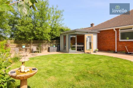 3 bedroom Detached bungalow for sale in Eastfield Lane, Grimoldby, LN11
